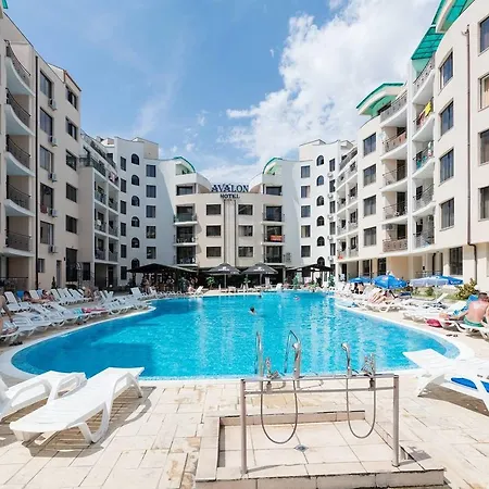 Wifi❤studio With Kitchen & Balcony Pool View❤vi❤ * ساني بيتش